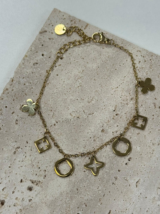 Golden Charms Armband