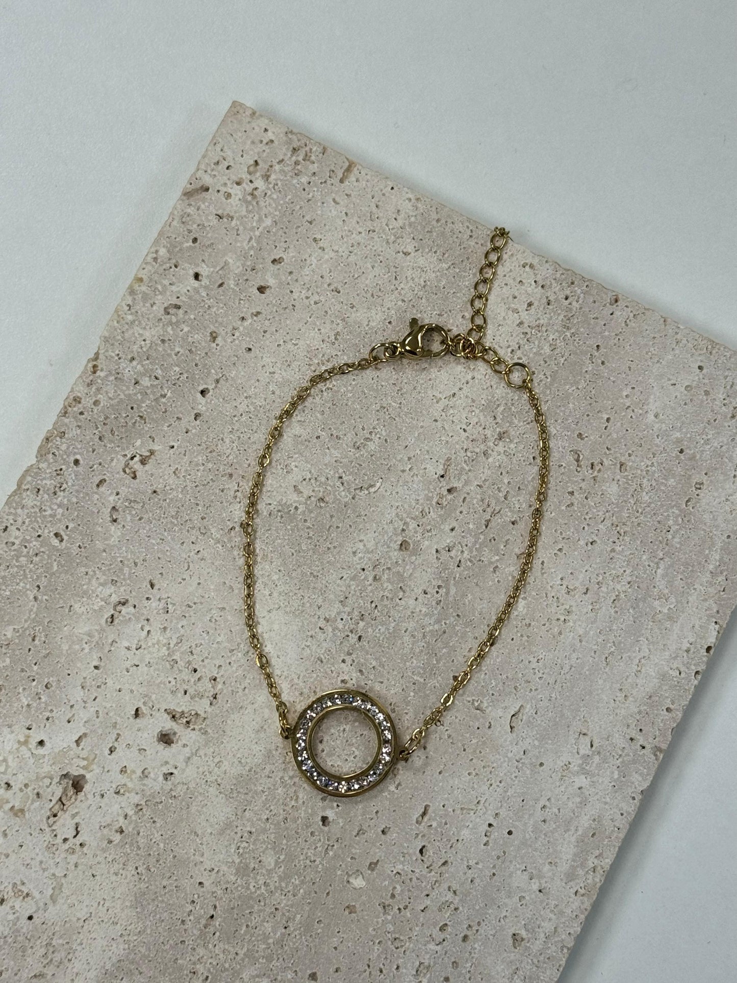 Gold Circle Armband